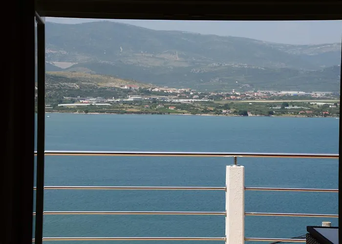 Palace View