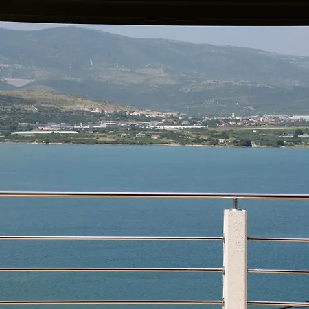 Palace View